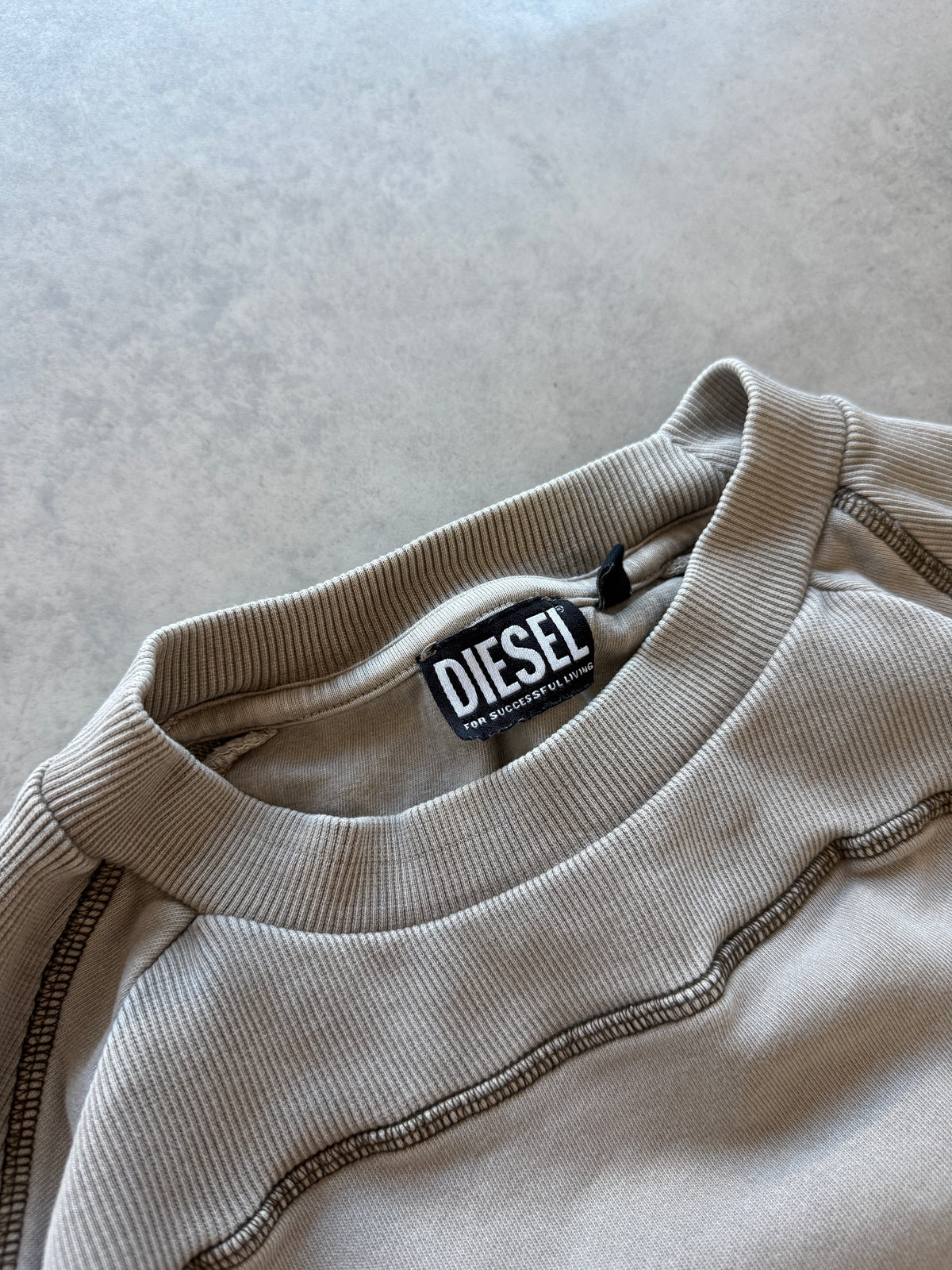 Diesel Y2K muška bež dukserica (S)