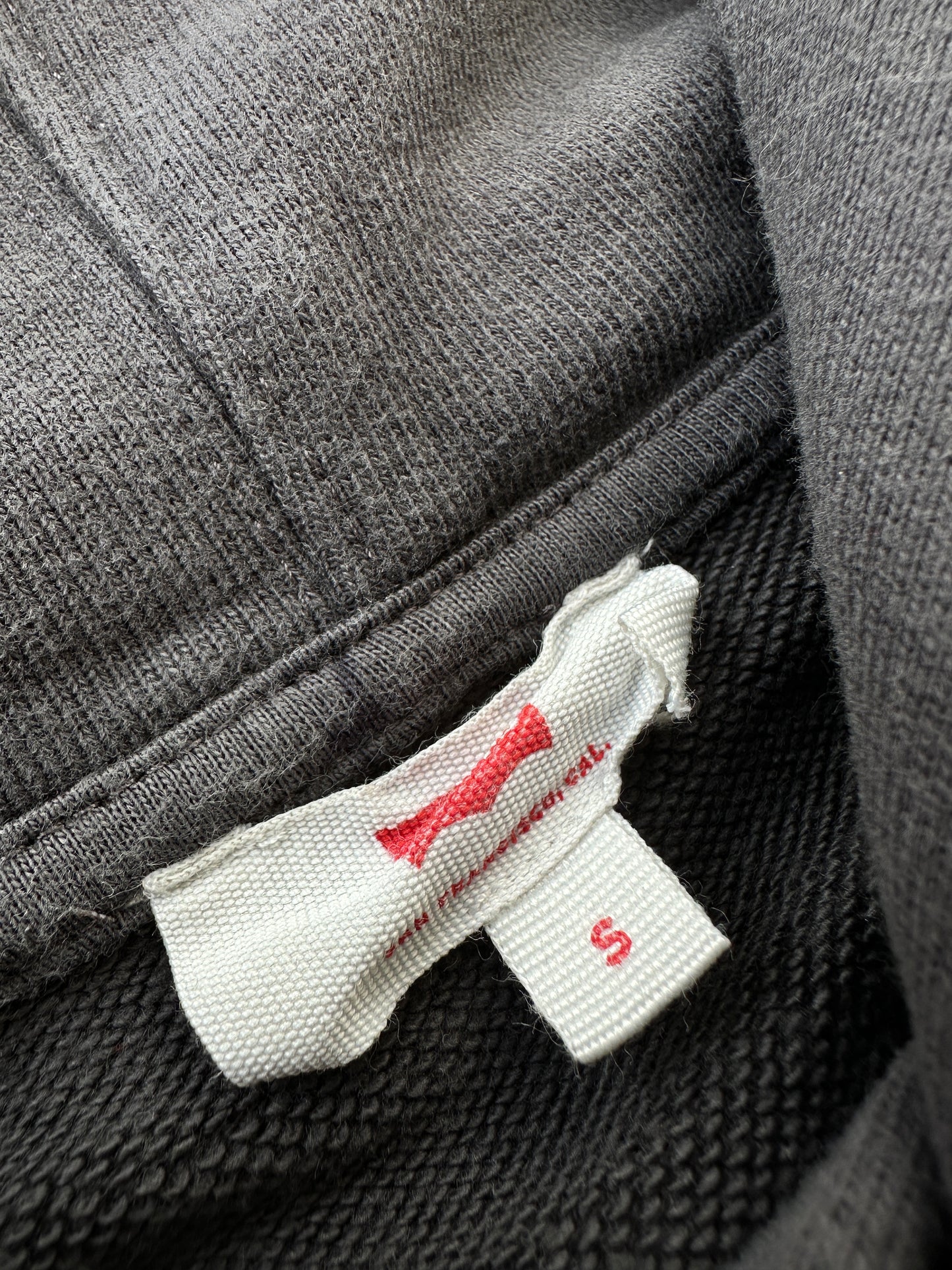 Levis basic box logo ženska siva dukserica (S)