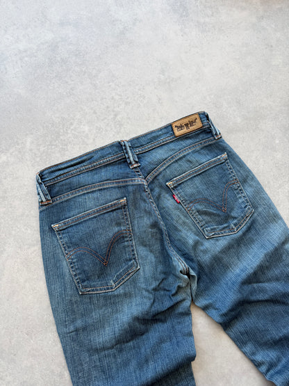 Levis 2000s ženske flared farmerke (M)