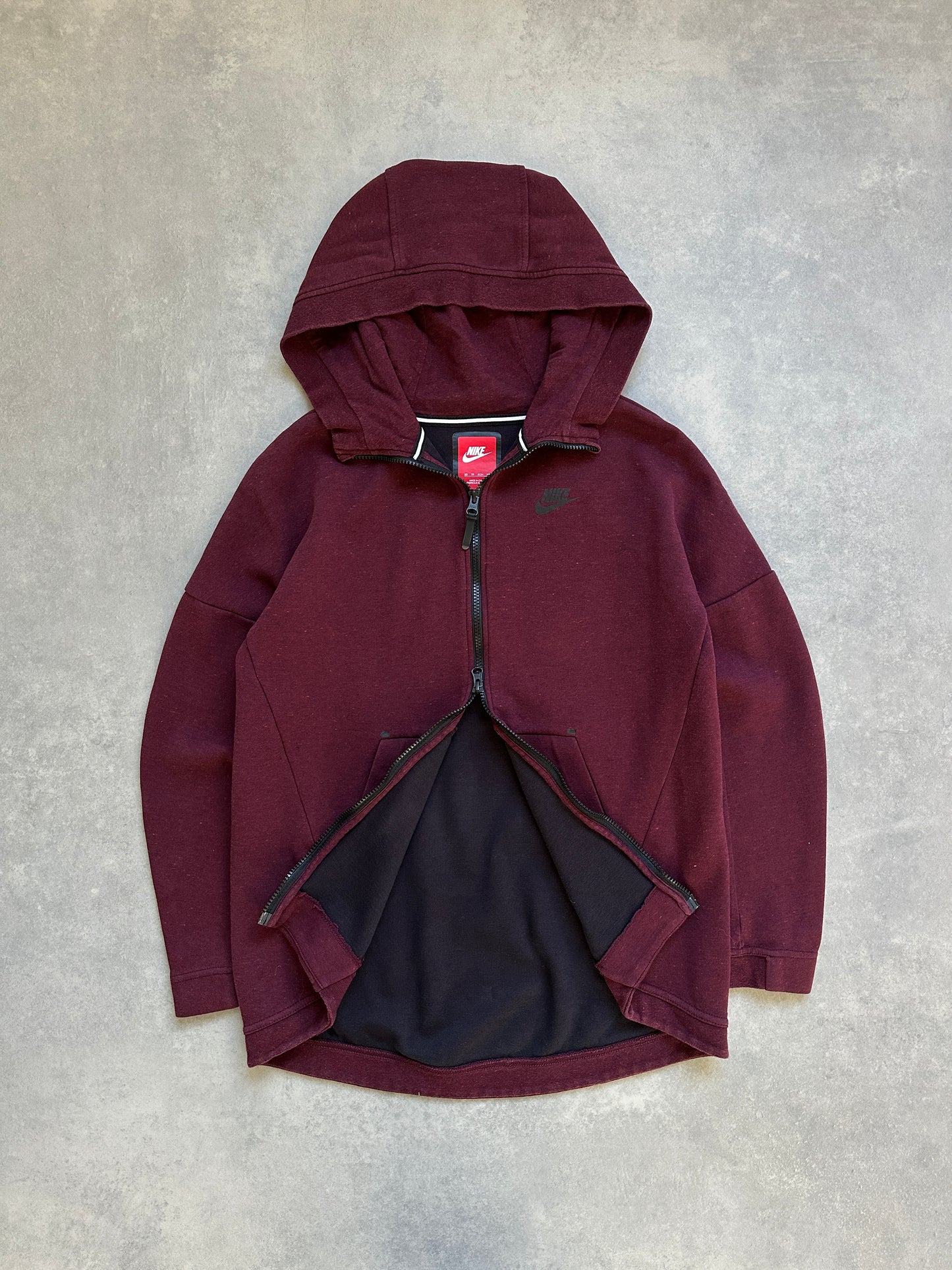 Nike Tech Fleece ženska dukserica (XS)