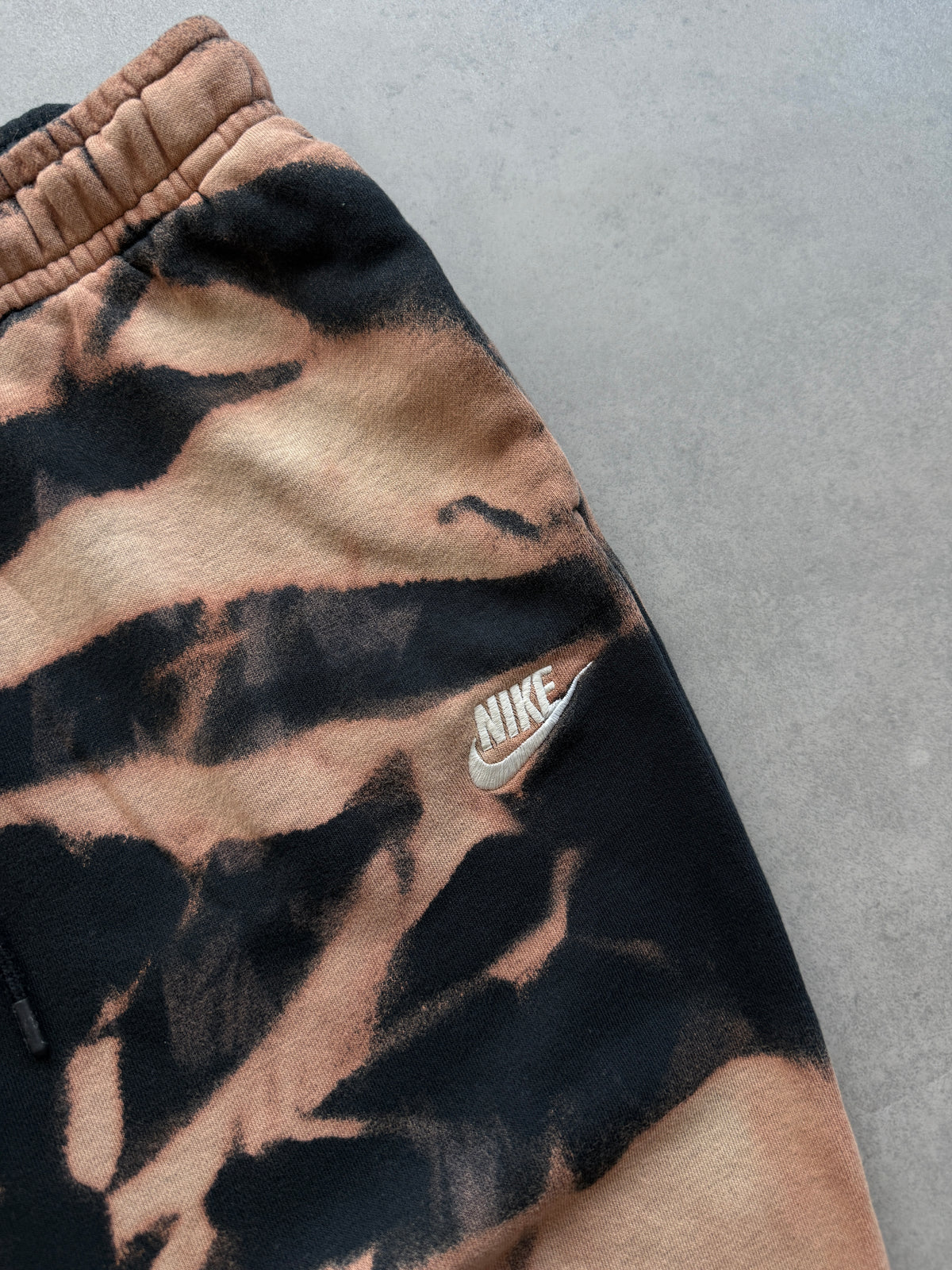 Nike bleach dye muška crna trenerka (L)