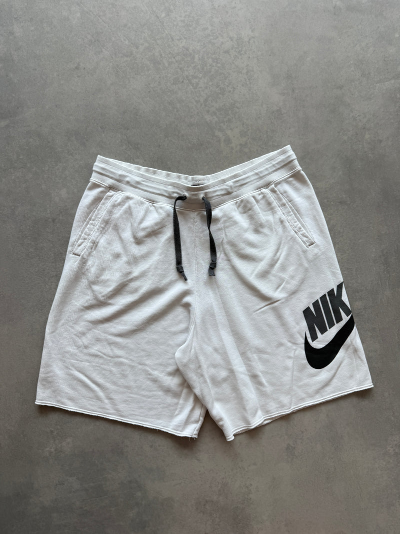 Nike muški bijeli šorc (L)