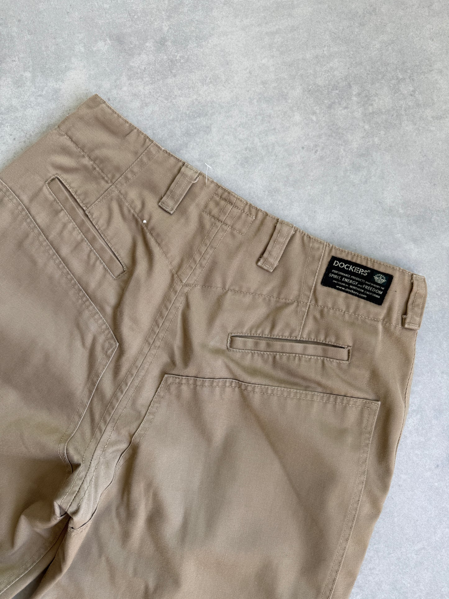 Dockers 2000s muške cargo hlace (32x32)