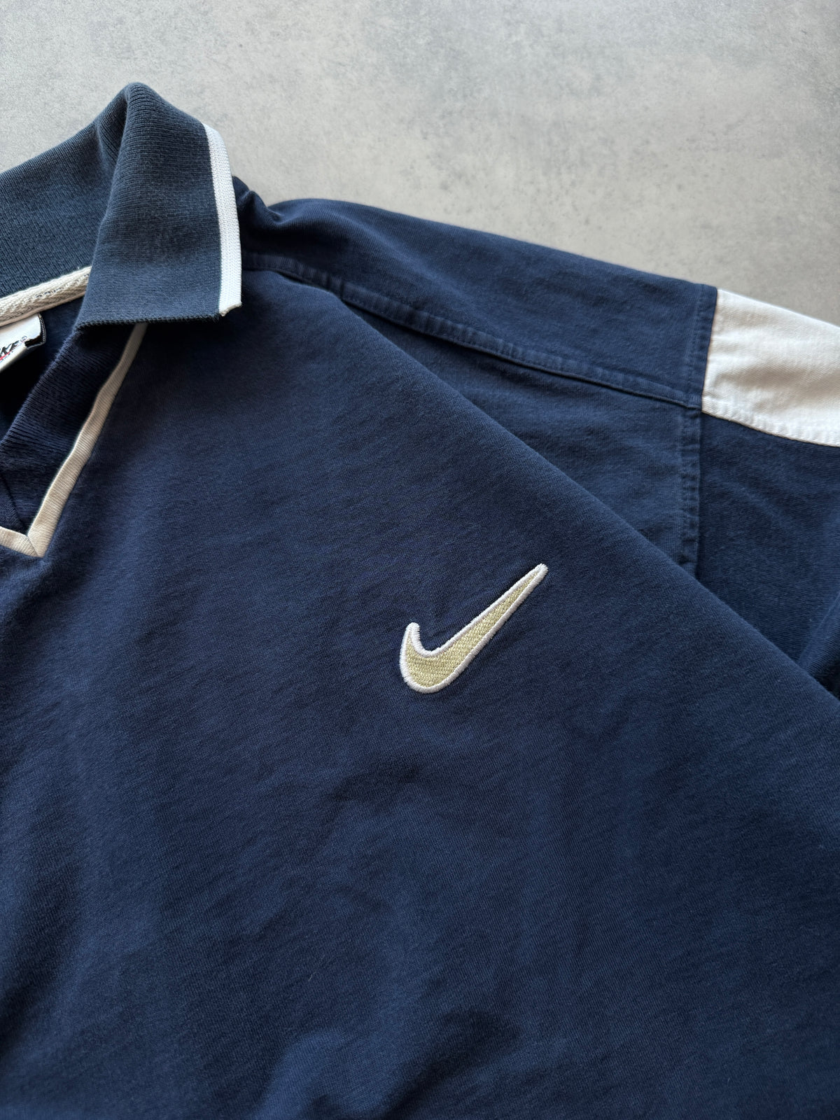 Nike vintage 90s muška oversized tanka dukserica (L)