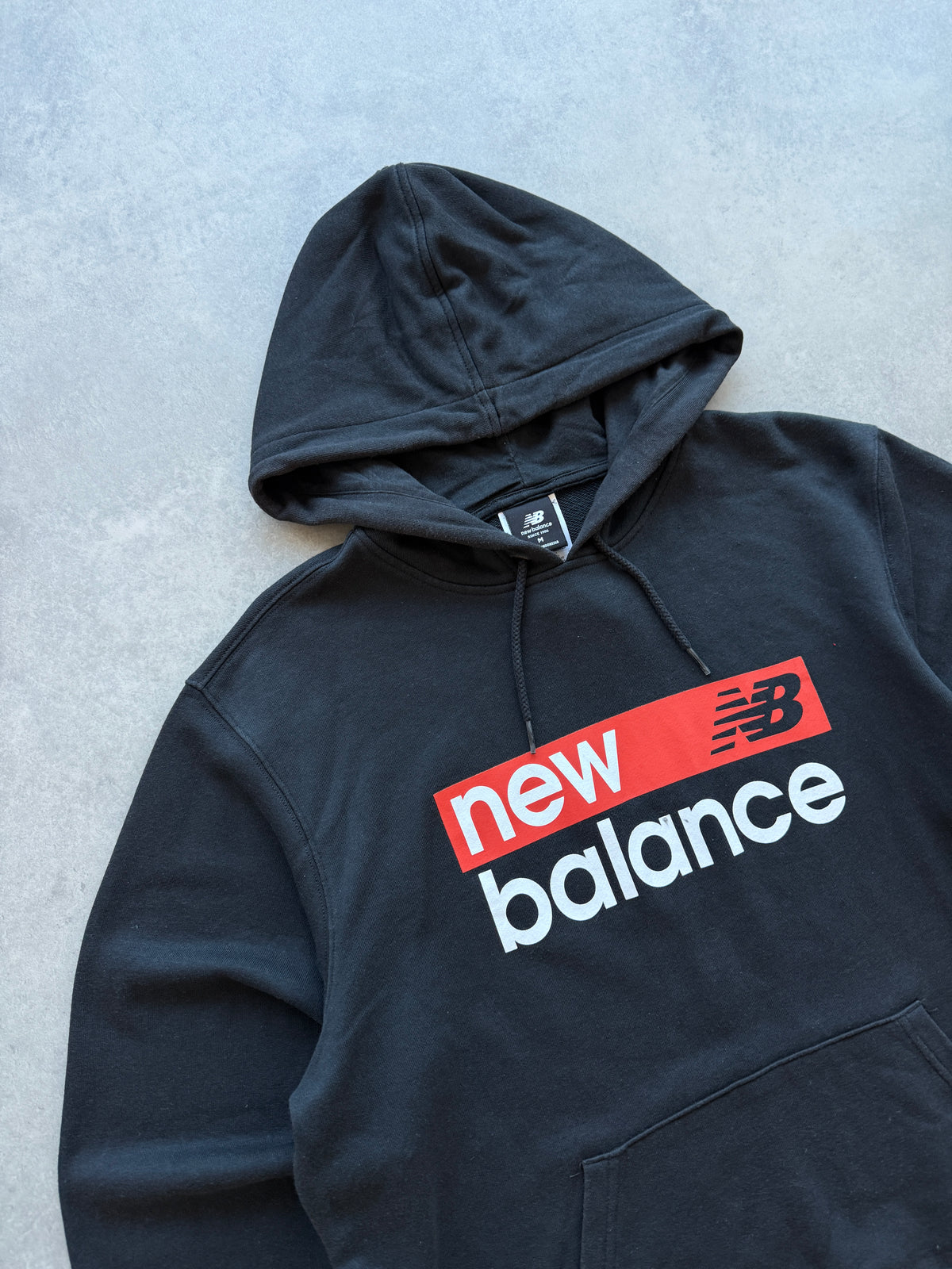 New Balance muška basic crna dukserica (M)