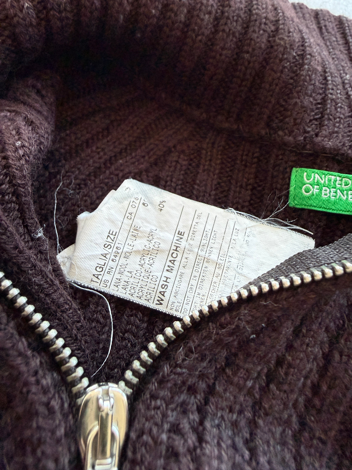 Benneton vintage ženski slim fit džemper (S)