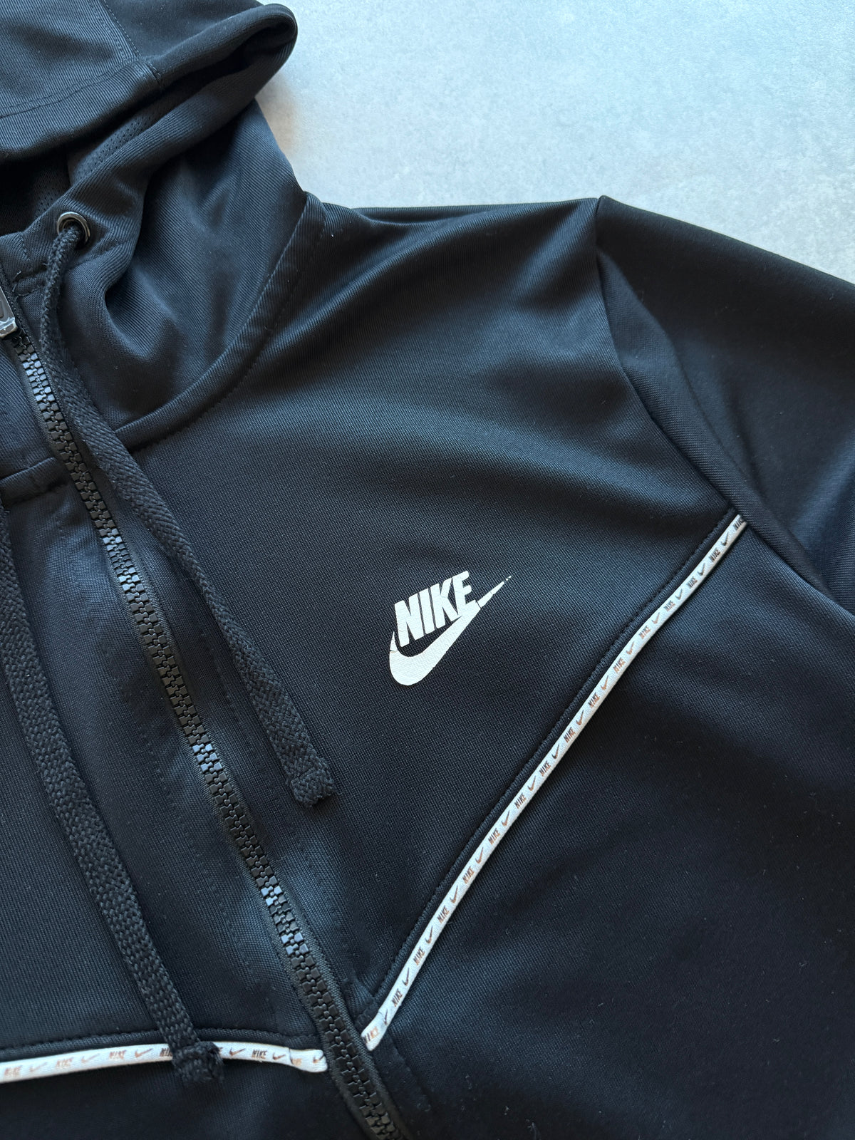 Nike muška basic crna zip dukserica (S)