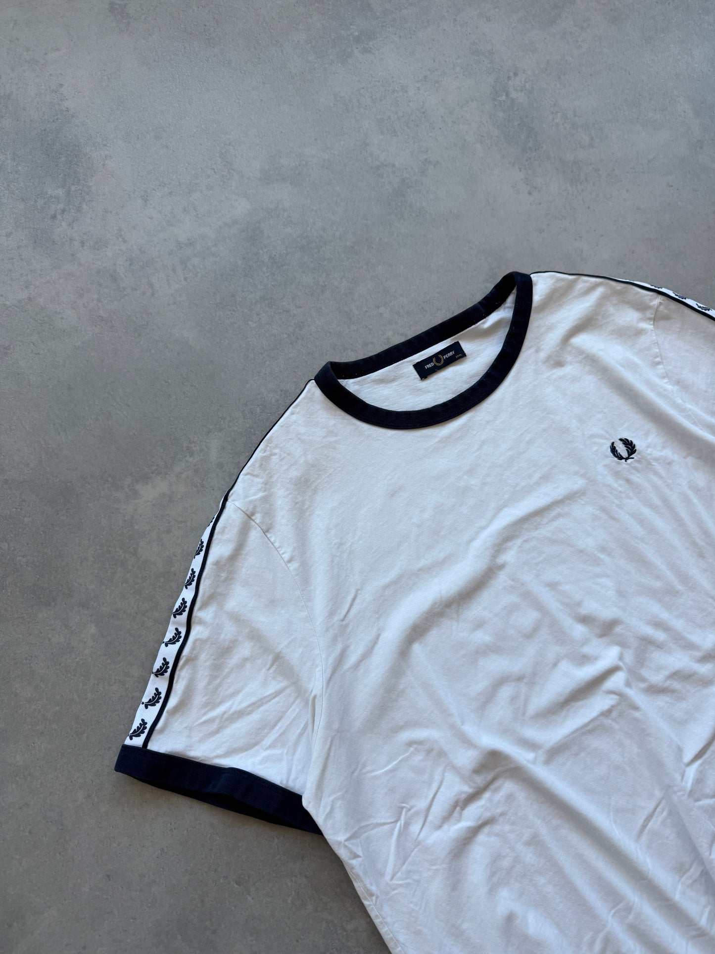Fred Perry muška bijela majica (XL)