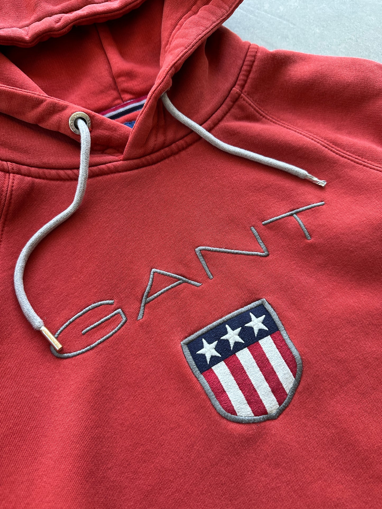 Gant muška crvena dukserica (M)