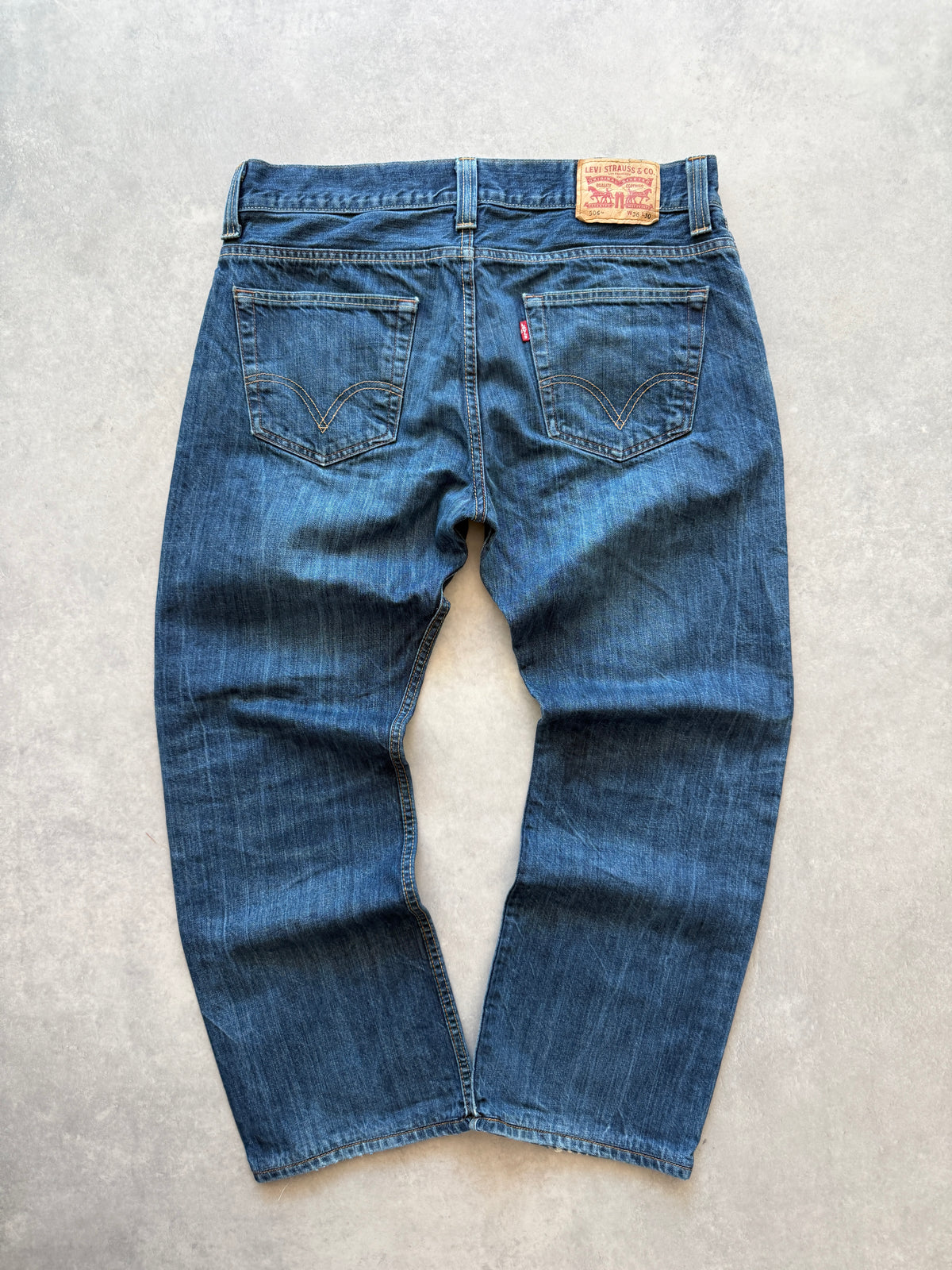 Levis 506 muške relaxed fit farmerke (36x30)