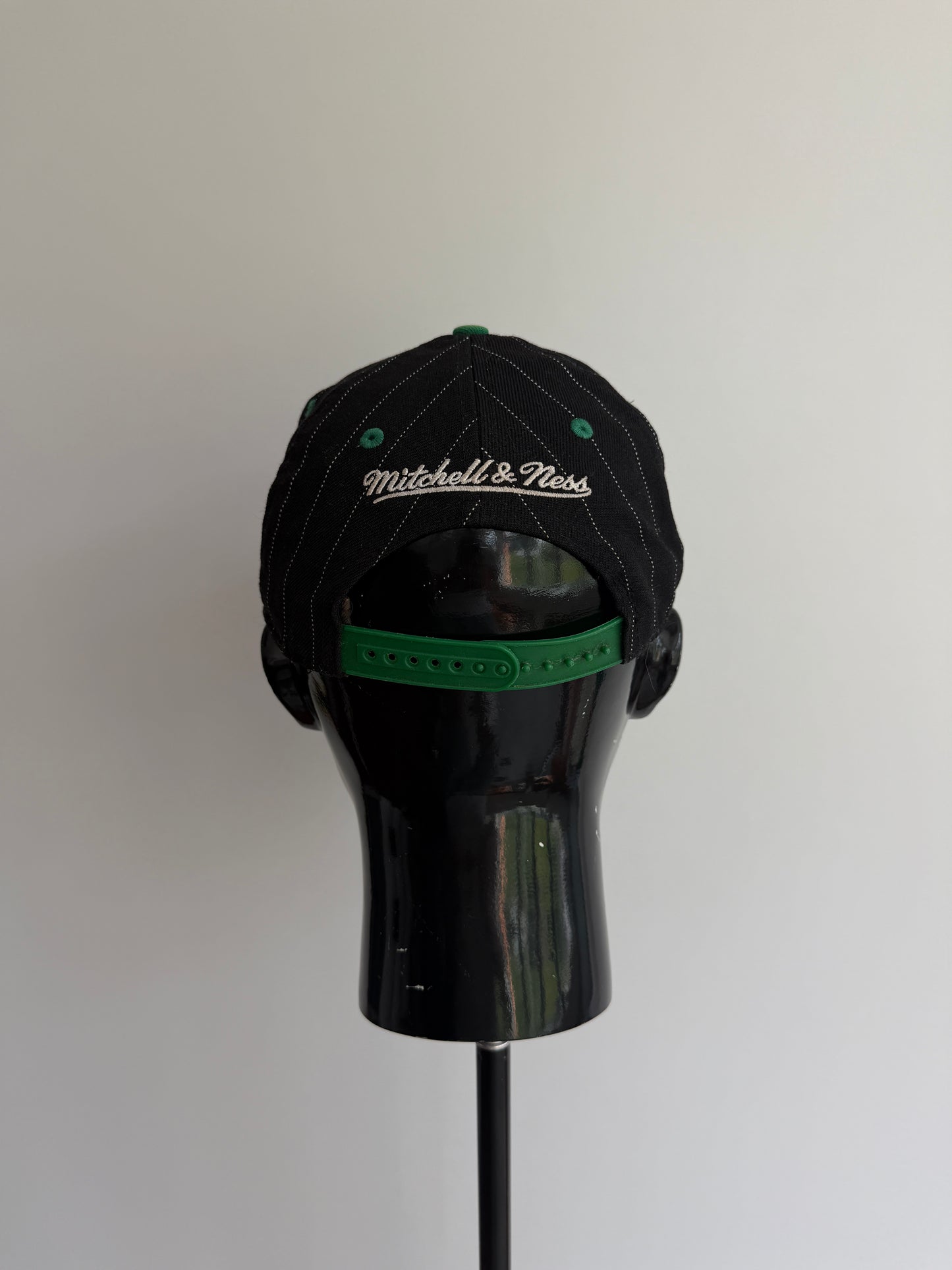 Mitchell & Ness Boston Celtics vintage muški kacket (OS)