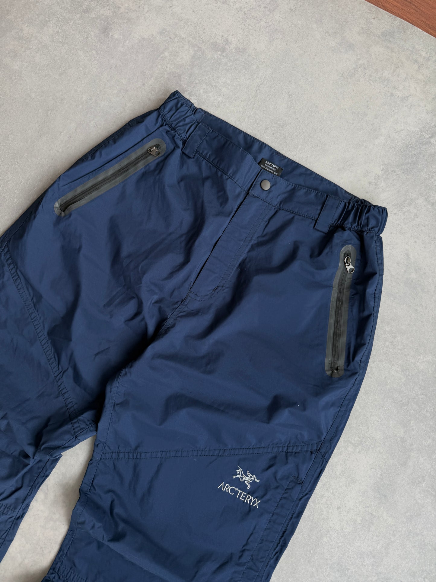 Arcteryx vintage bootleg muške planinarske hlace (L)