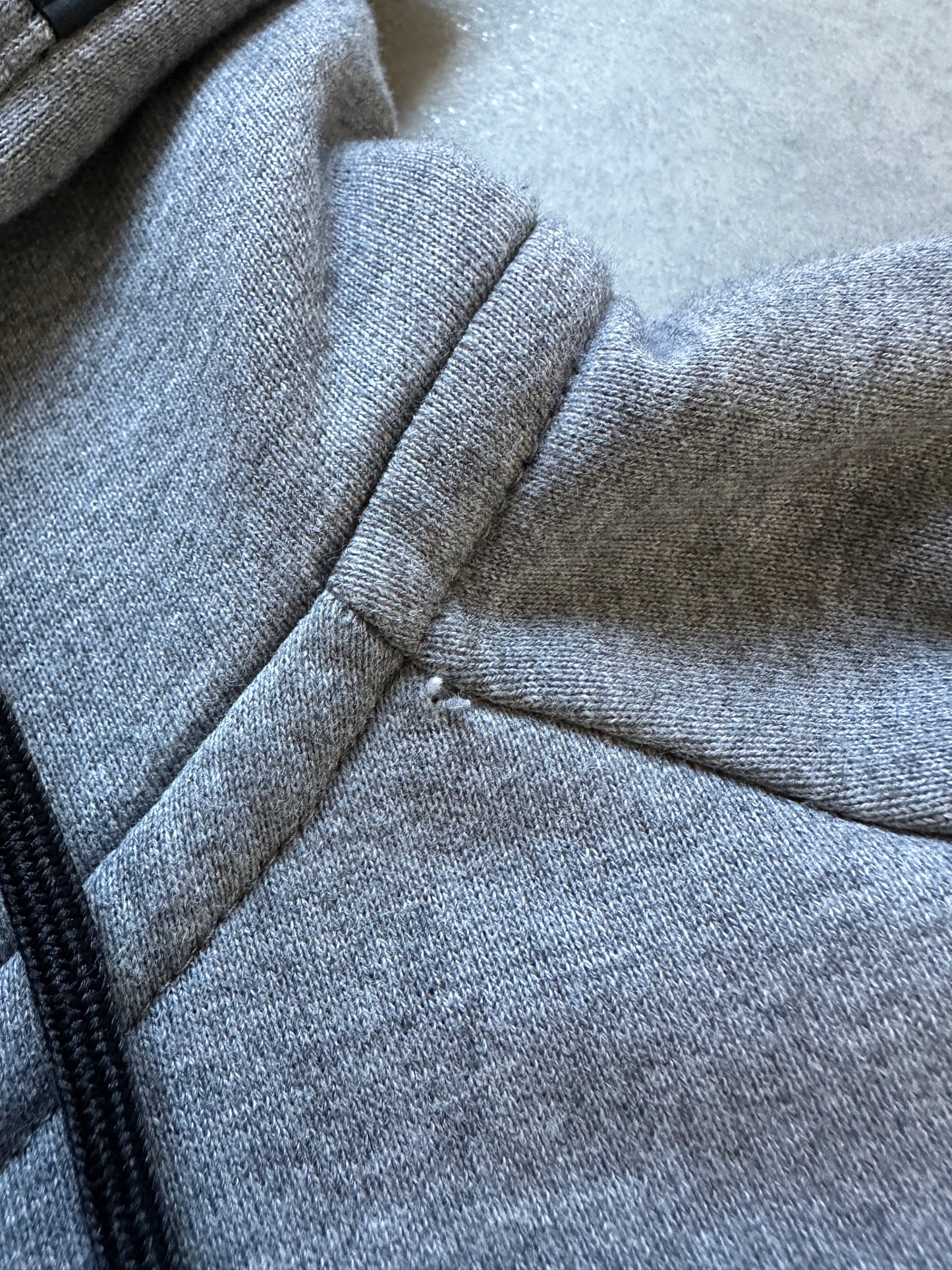 Nike muška siva zip dukserica (S)