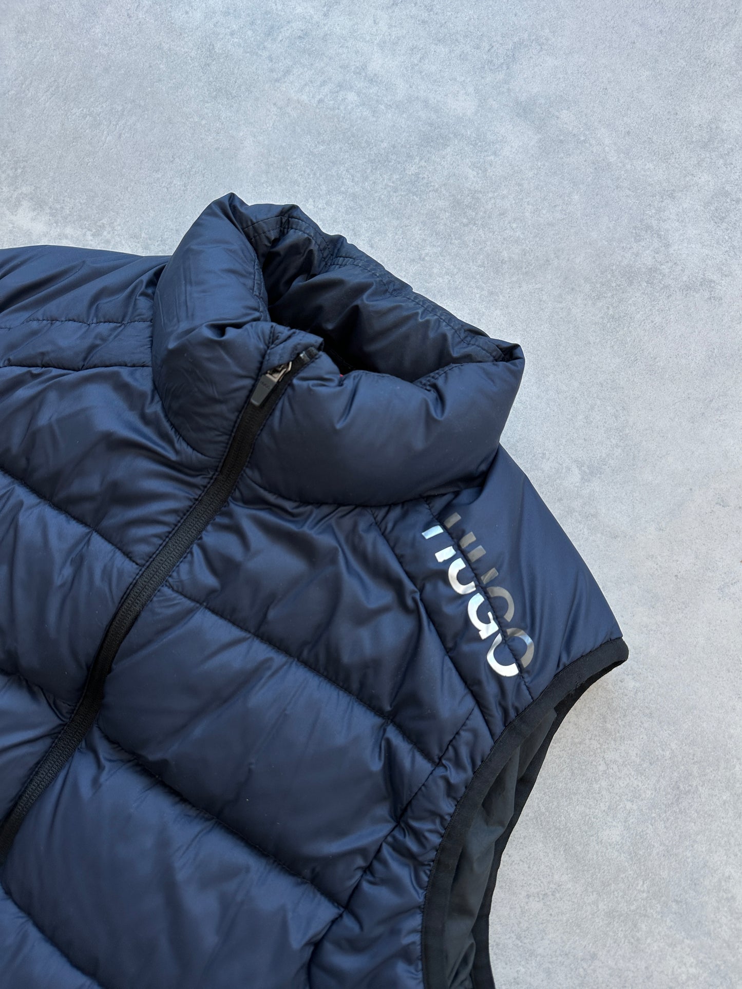 Hugo Boss muški puffer prsluk (XL)
