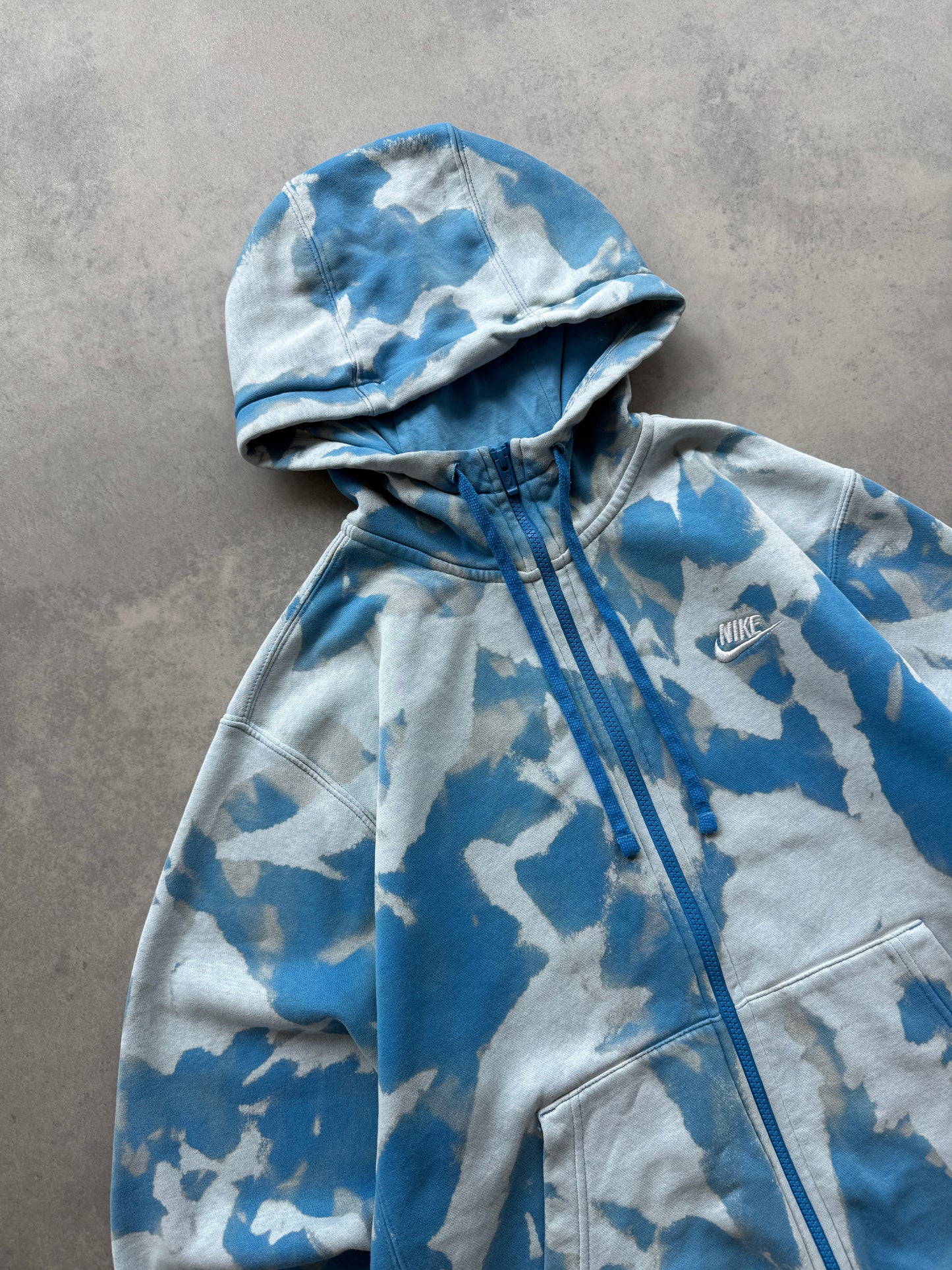 Nike muška plava zip bleech dye dukserica (M)