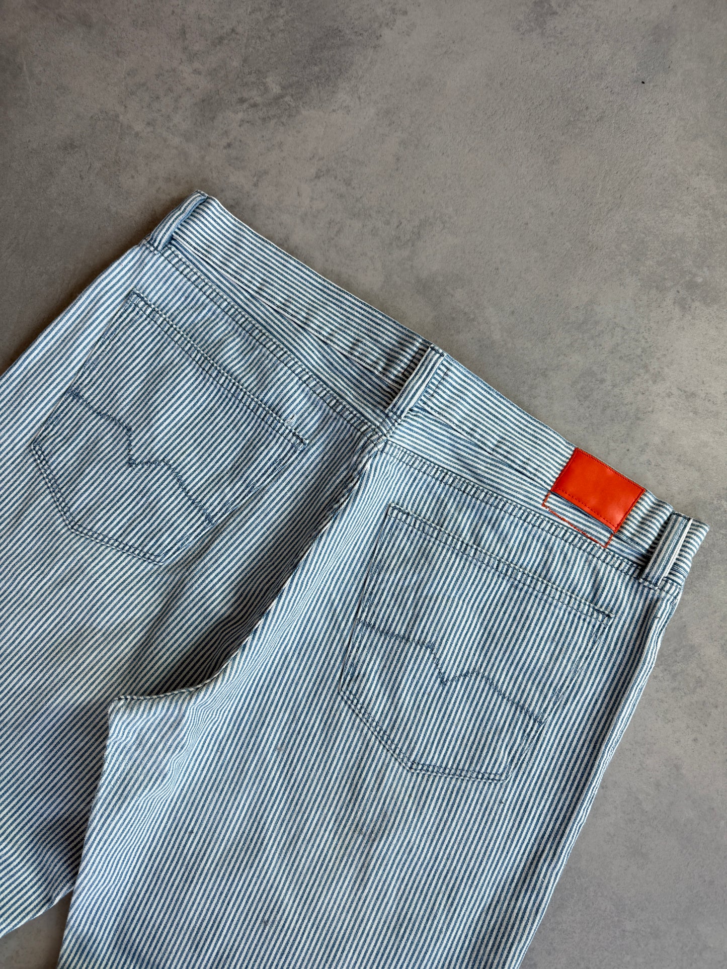 Hugo Boss muške lagane ljetne hlace (36x30)