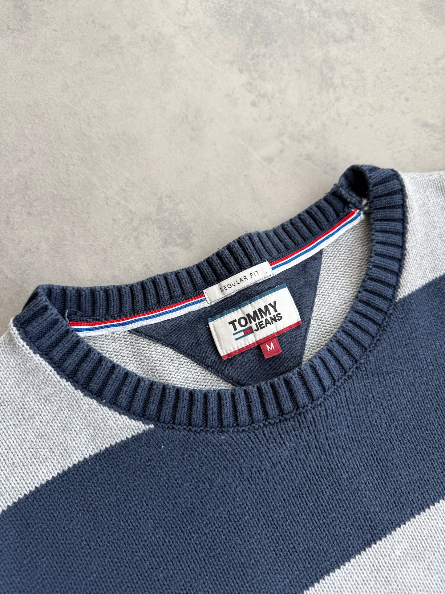 Tommy Jeans muški prugasti džemper (M)