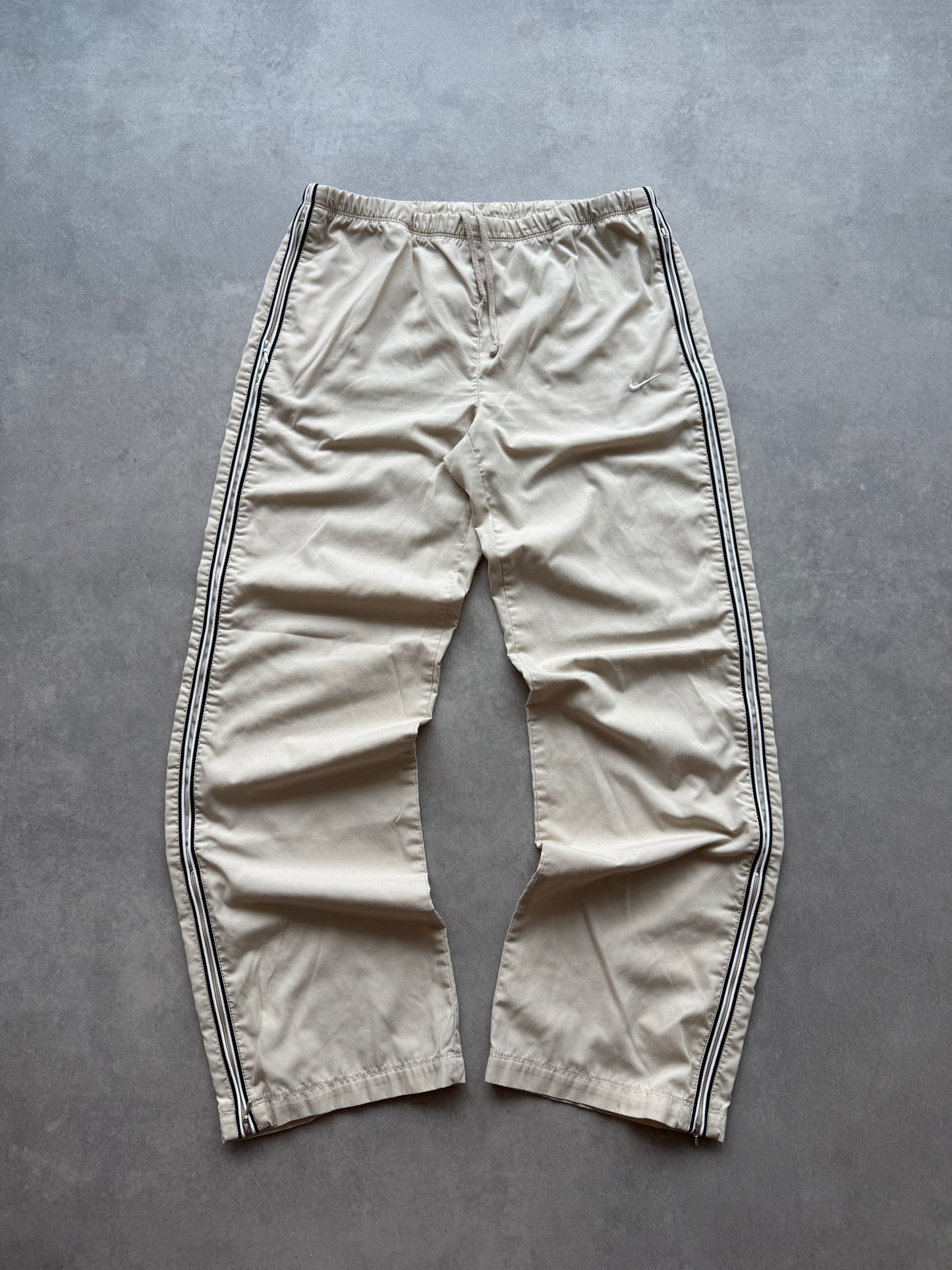 Nike 2000s ženska baggy šuškava trenekra (M)