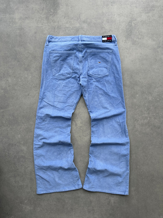 Tommy Jeans ženske samtane flared hlace (31x30)