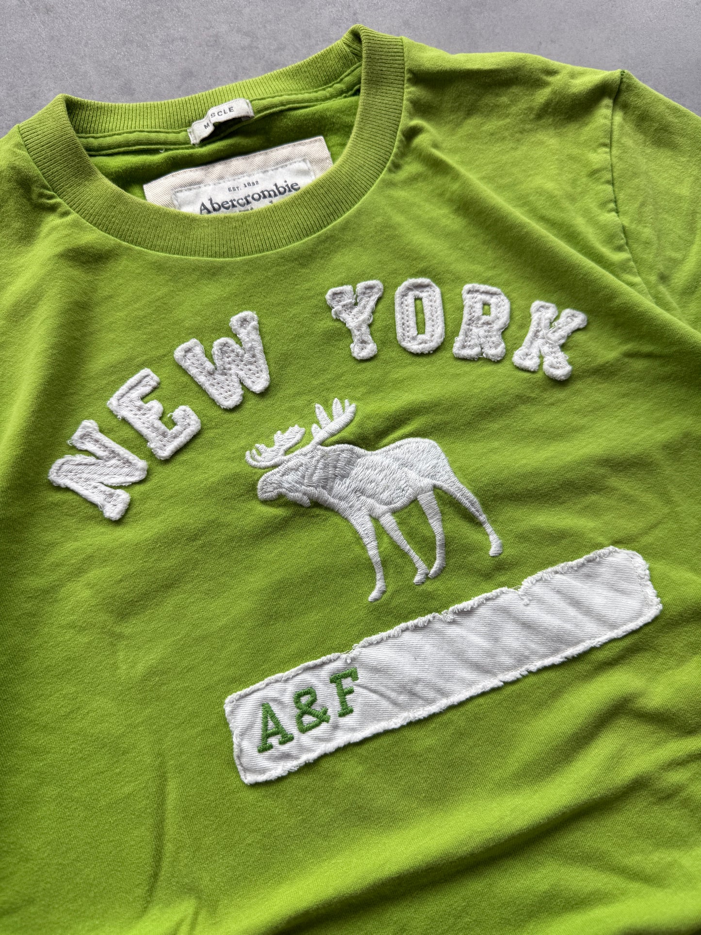 Abercrombie & Fitch 2000s muška majica (M)