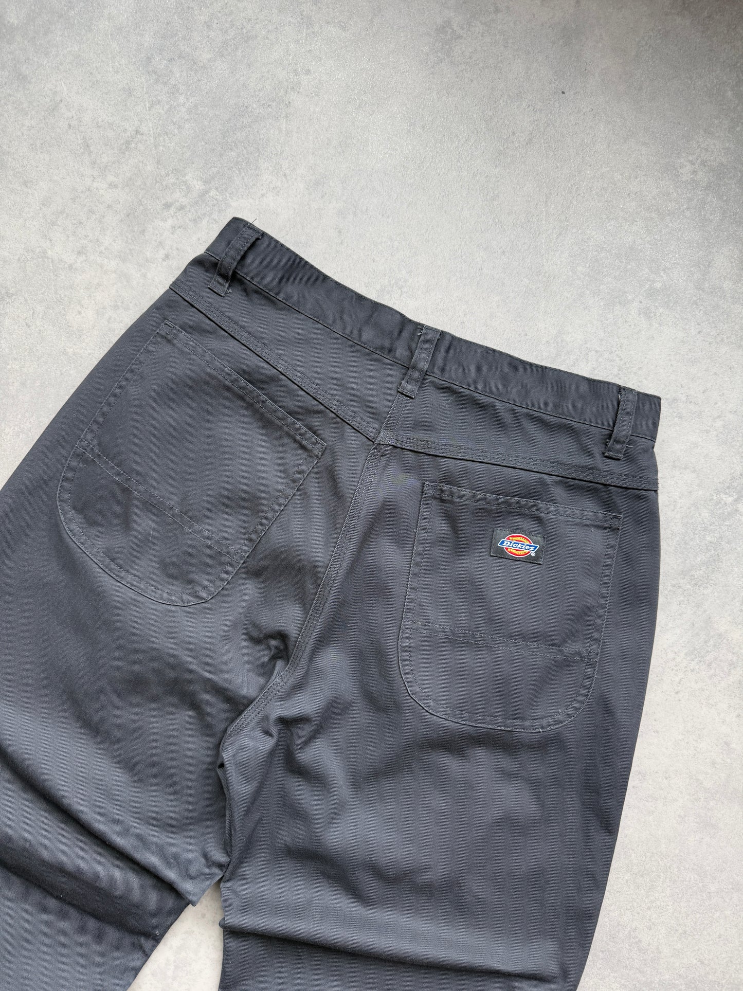 Dickies muške sive hlace (30x32)
