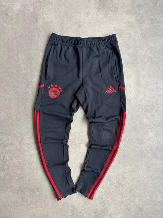 Adidas x Bayern Munchen muška sportska trenerka (S)