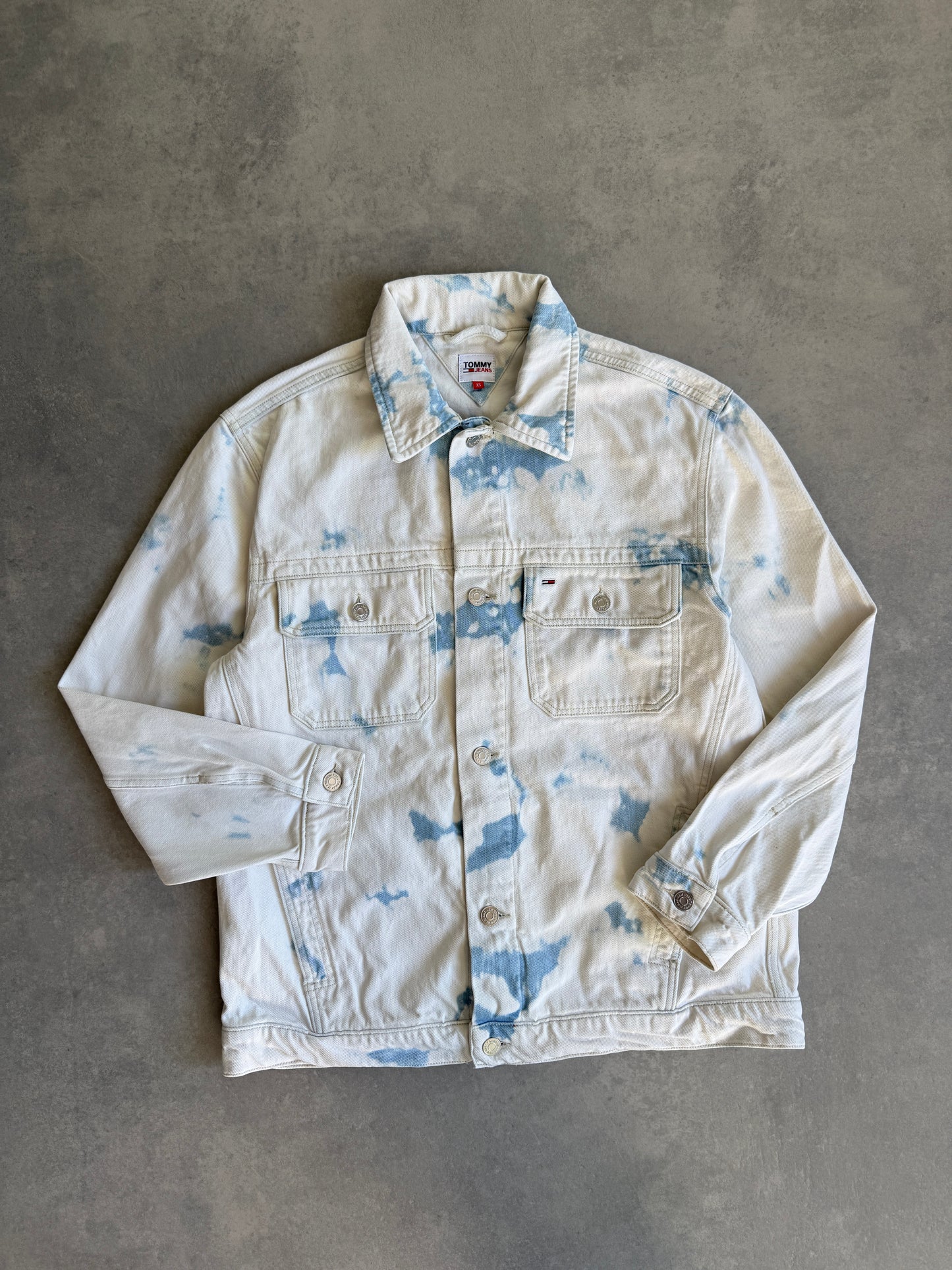 Tommy Jeans muška proljetna teksas jakna (M)