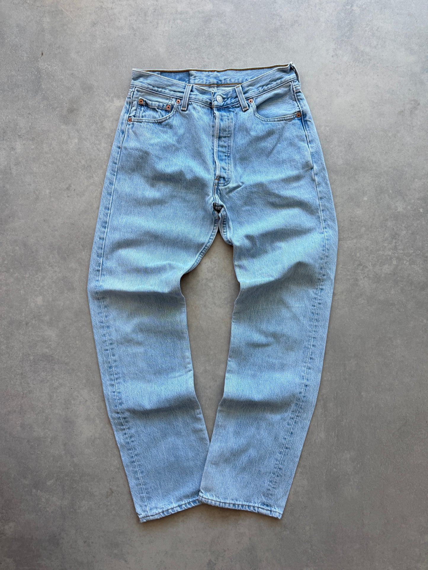 Levis 501 vintage 90s muške farmerke (30x32)