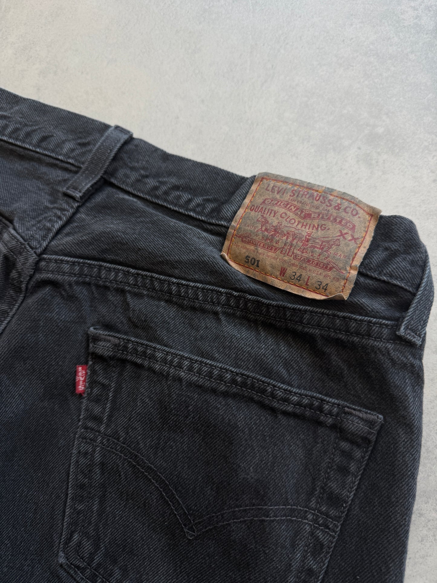 Levis 501 retro muške crne farmerke (34x34)