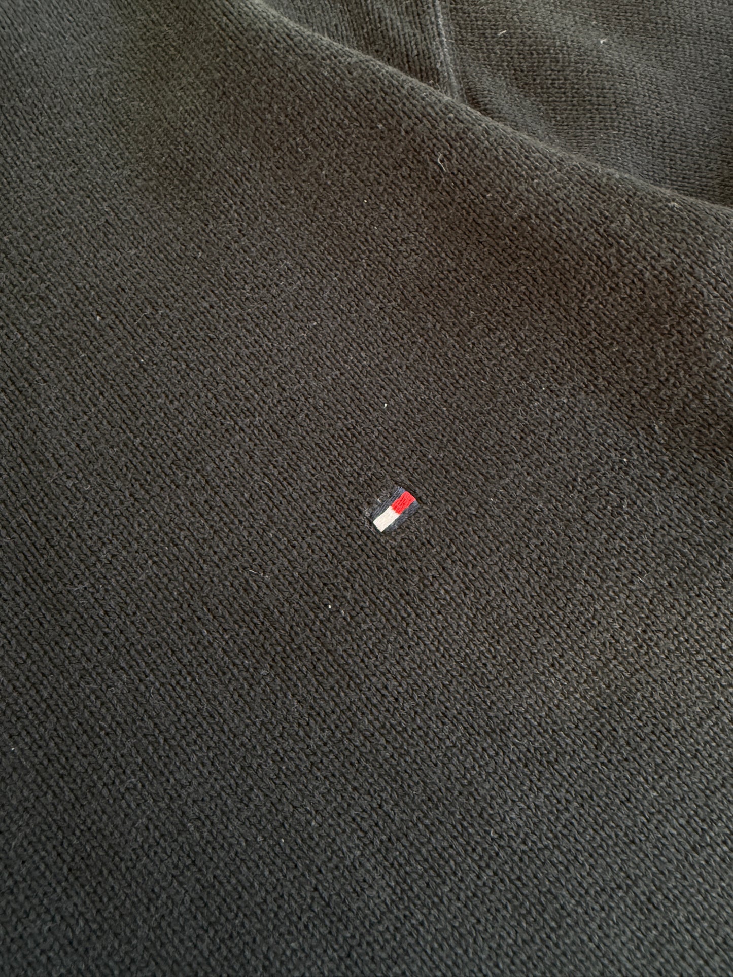 Tommy Hilfiger muški vintage crni džemper (XL)