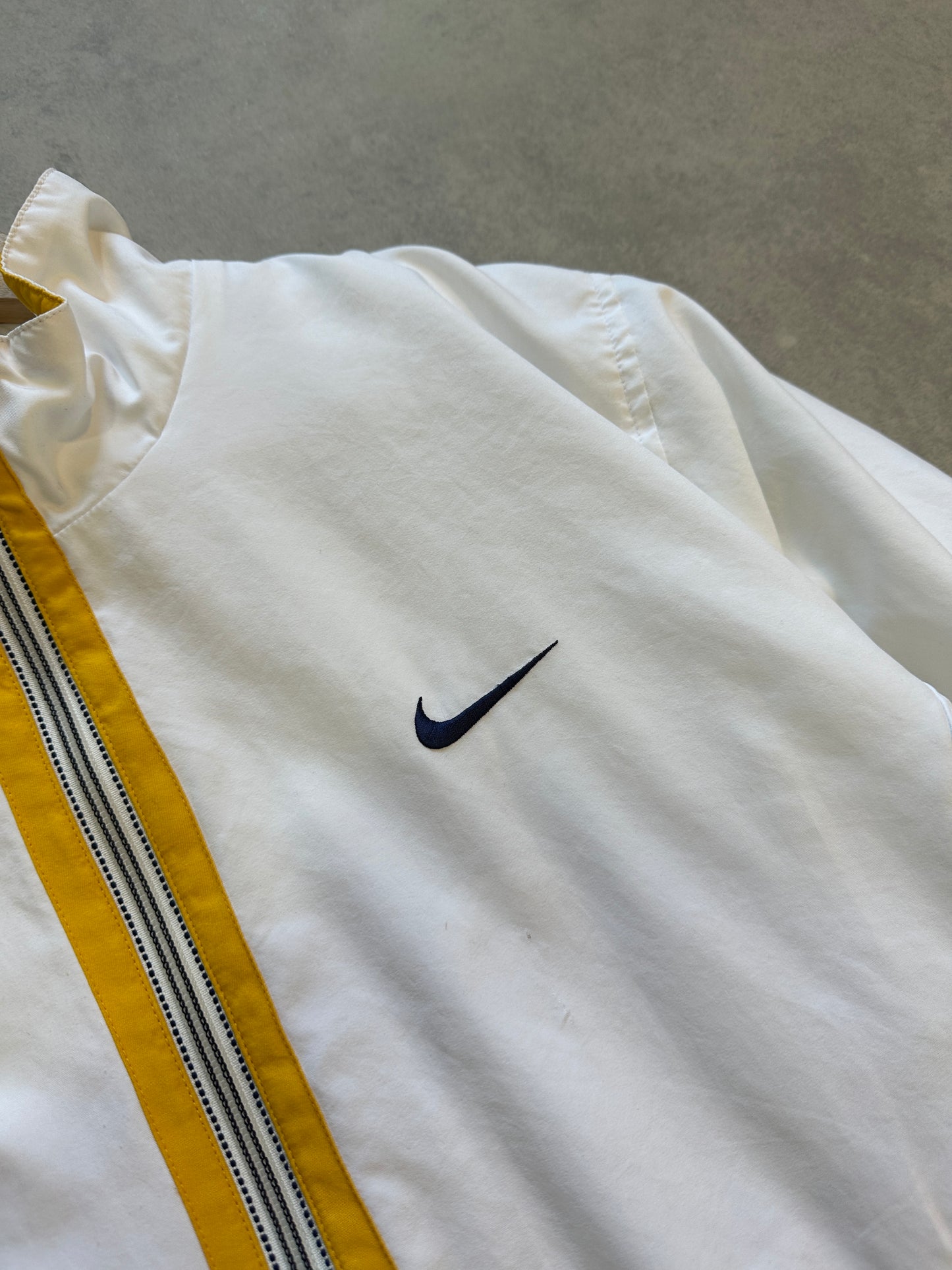 Nike 2000s ženska šuškava dukserica (M)