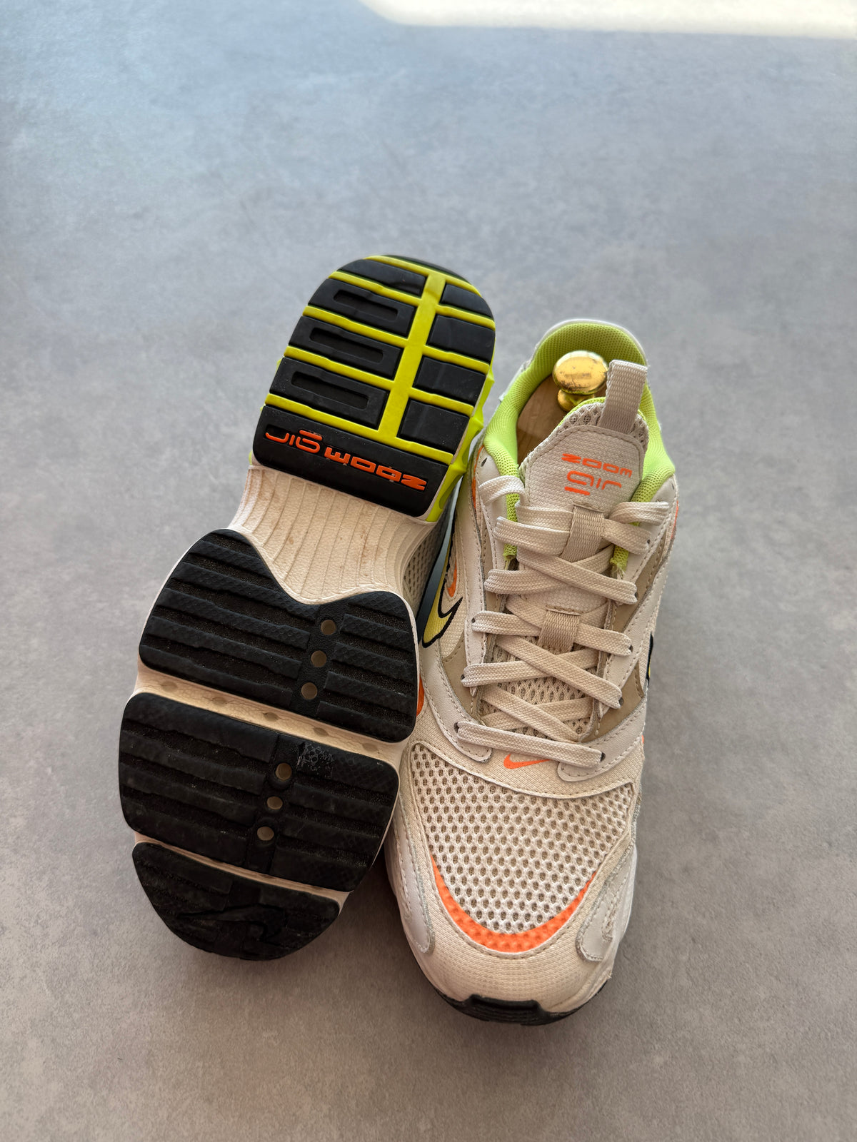 Nike Air Zoom Fire ženske patike (41)