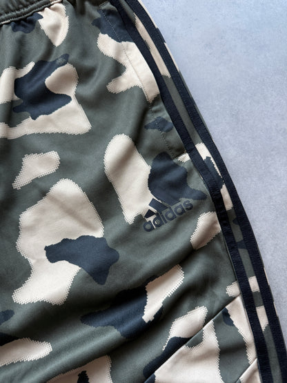 Adidas muška maskirna slim fit trenerka (M)