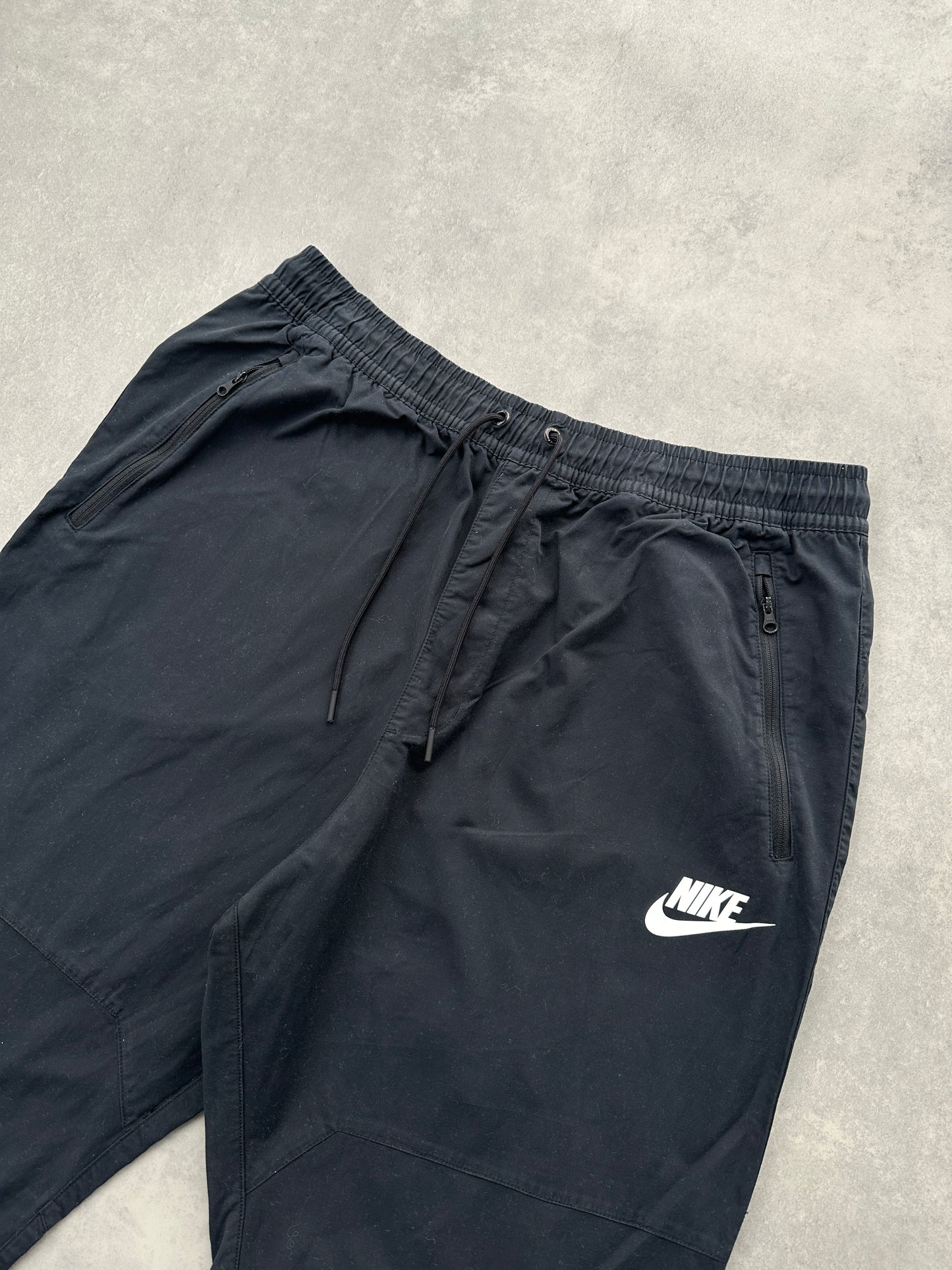 Nike muške crne hlace (XL)