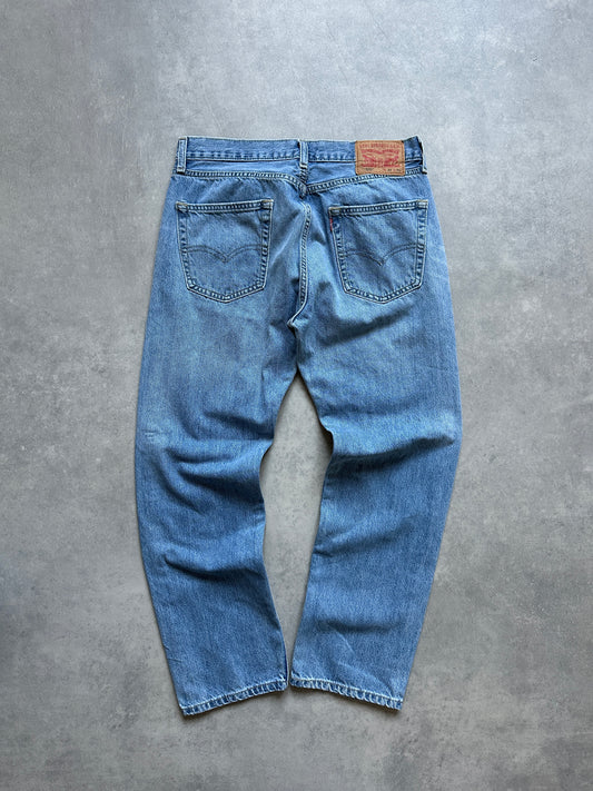 Levis 505 muške farmerke (33x30)