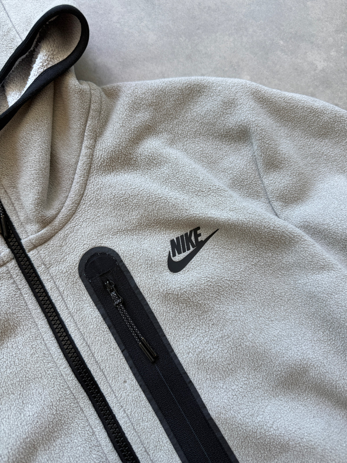 Nike Tech Fleece muška bež dukserica (L)
