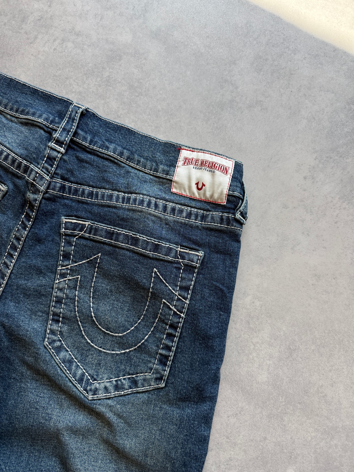 True Religion Y2K muške farmerke (31)
