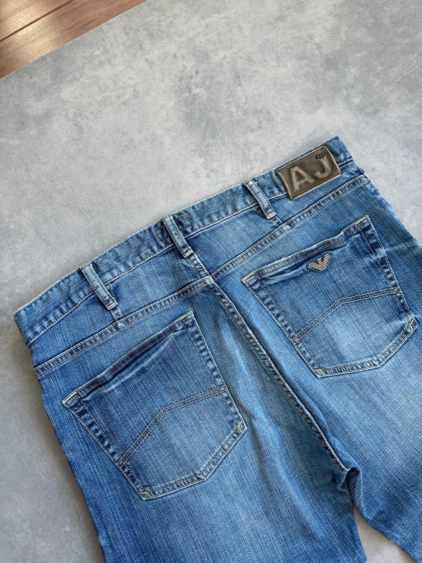 Armani Jeans 2000s muške farmerke (36)