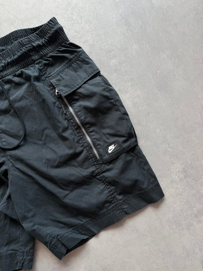 Nike muški crni cargo šorc (M)