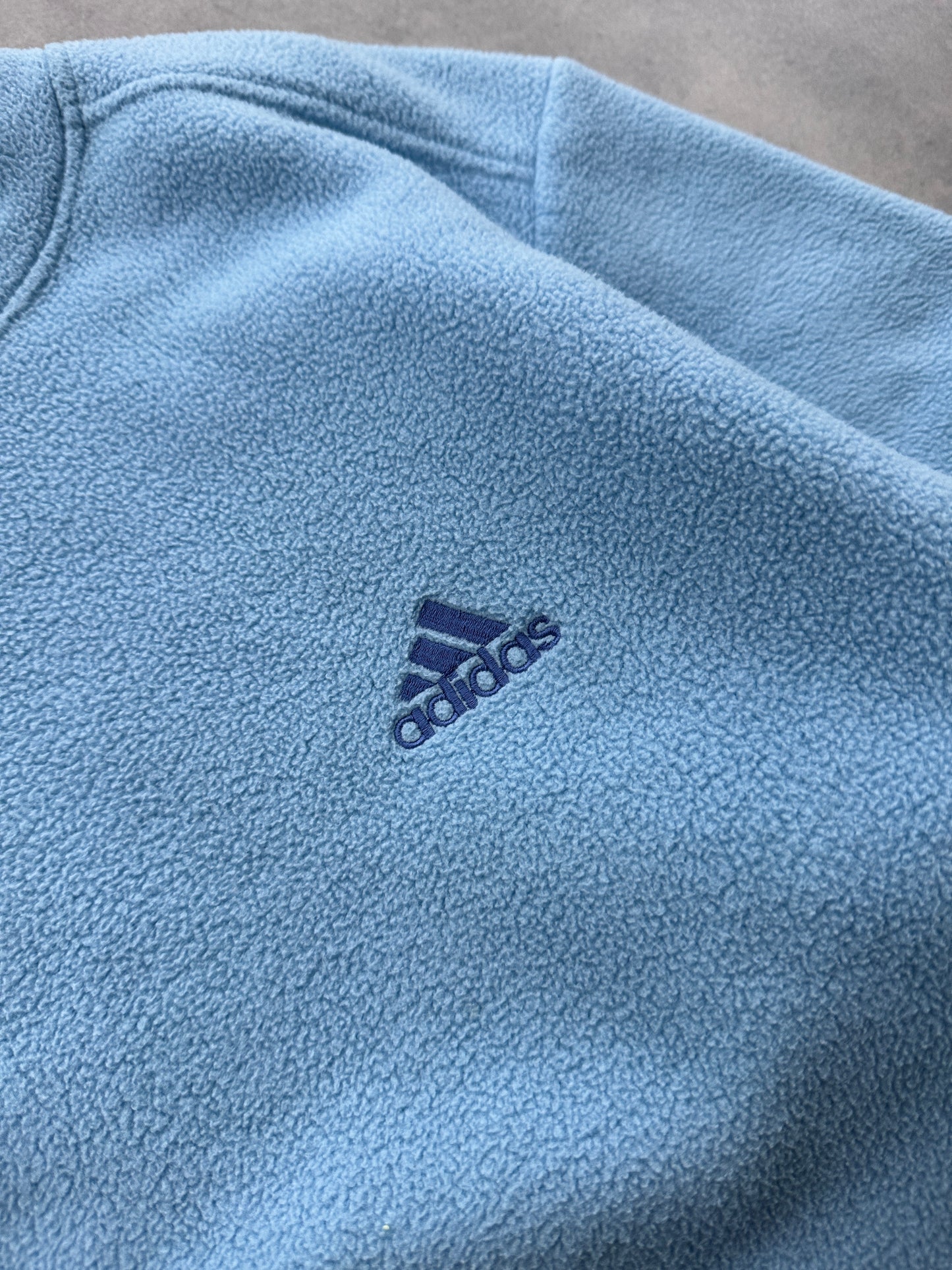 Adidas 2000s ženska fleece dukserica (M)