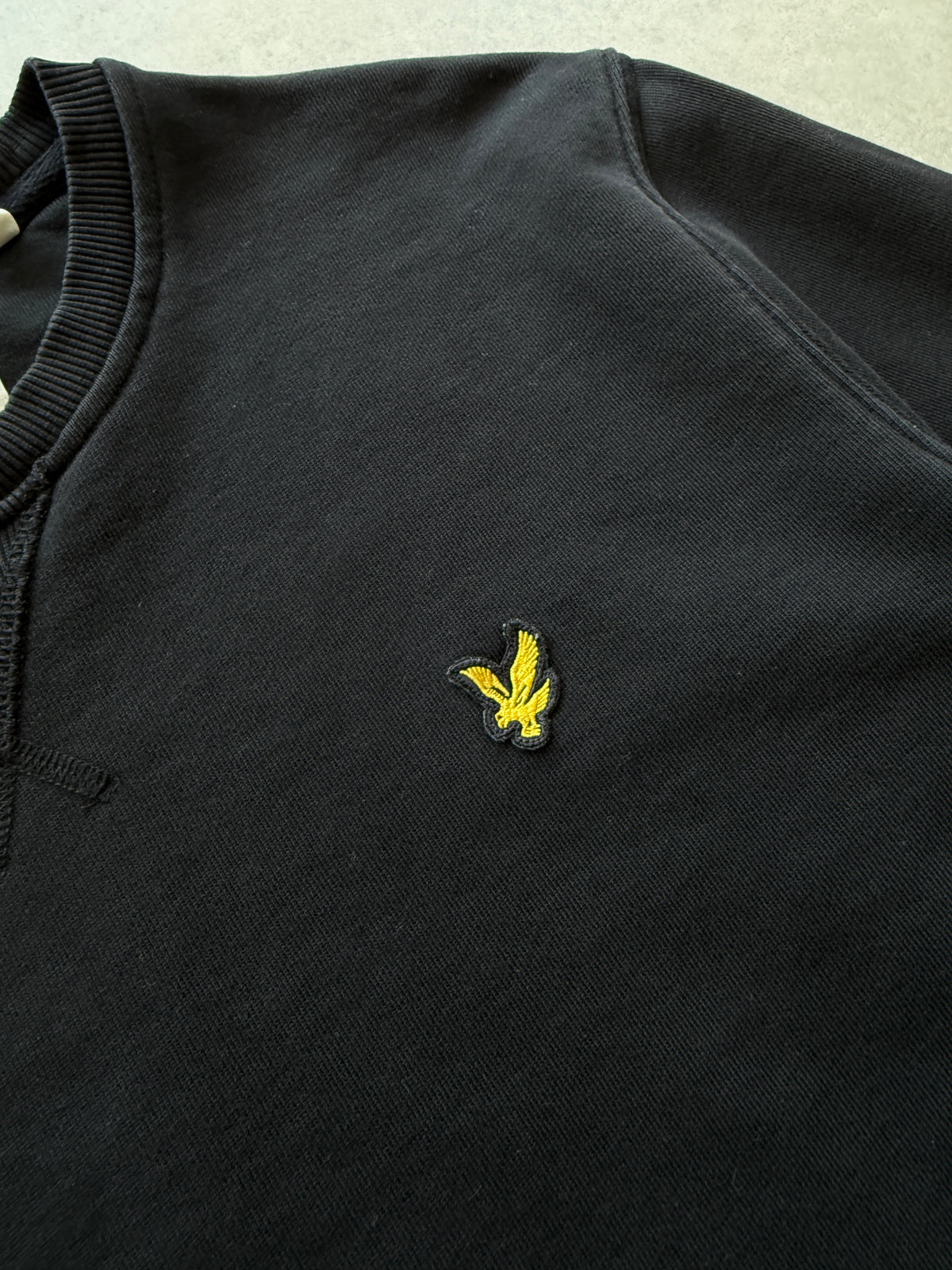 Lyle & scott muška basic crna dukserica (L)