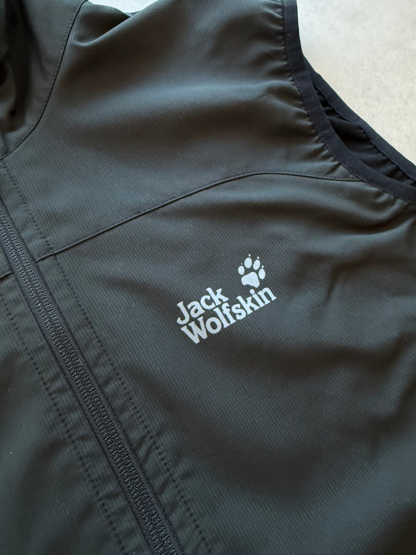 Jack Wolfskin muški tanki prsluk (L)