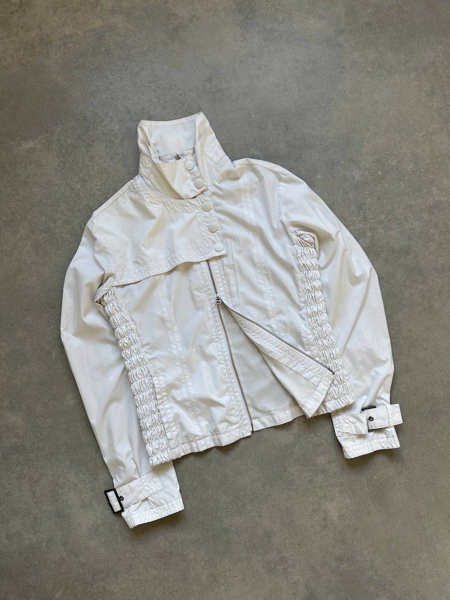 Armani Jeans 2000s ženska tanka jakna (S)