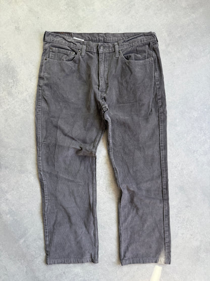 Levis 514 muške samtane hlace (36x32)