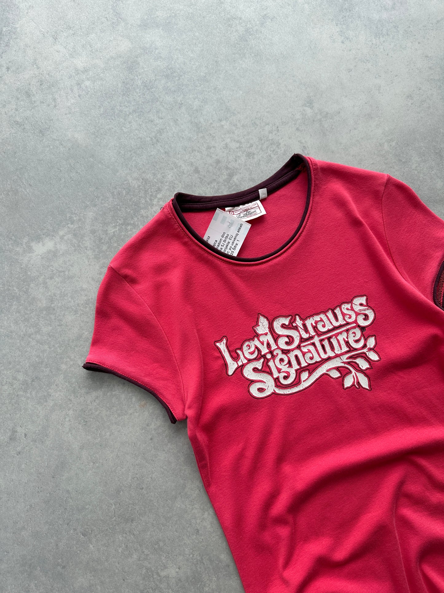 Levis 2000s ženska roza majica (S)