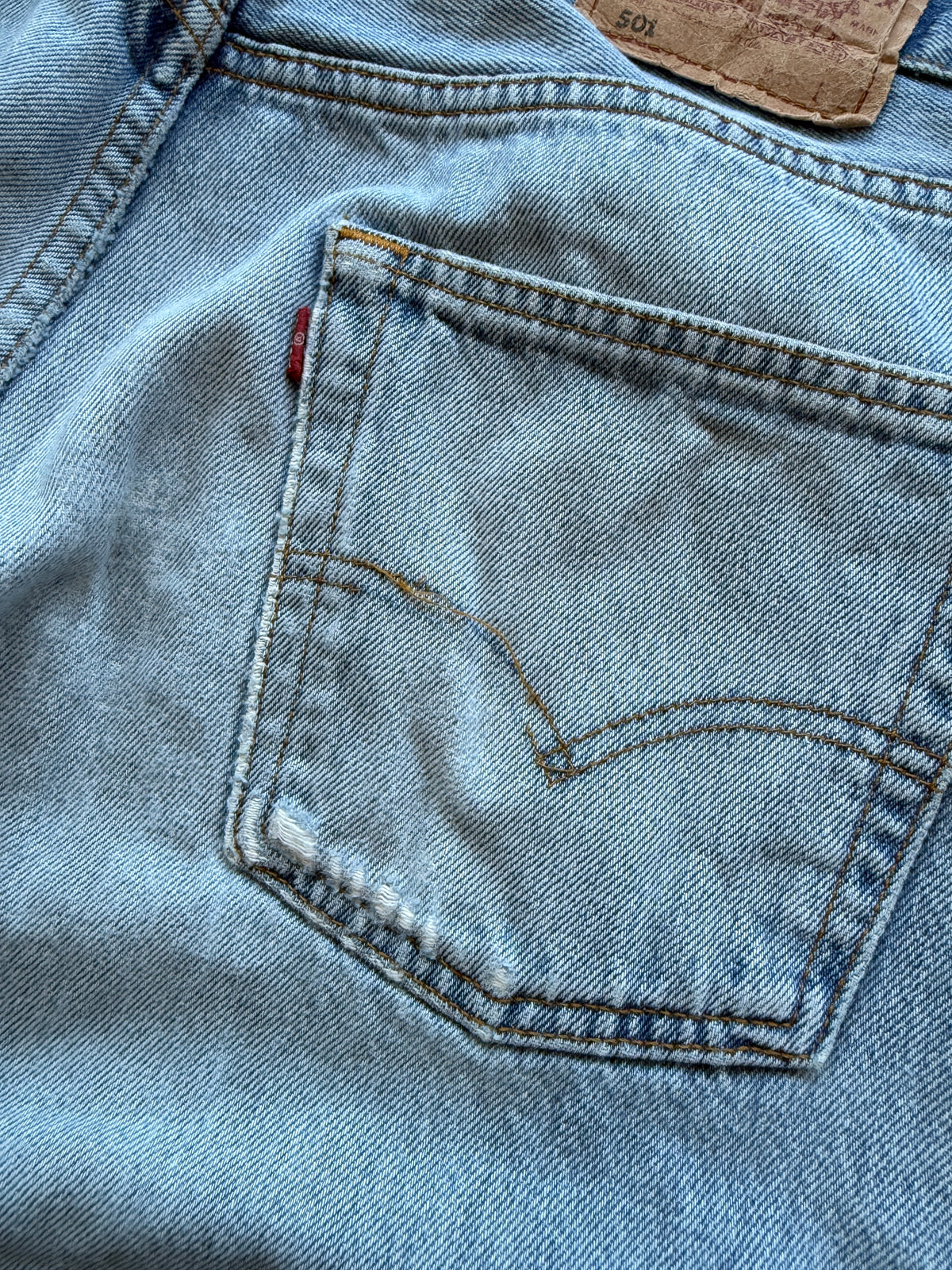 Levis 501 vintage muške farmerke (33x32)