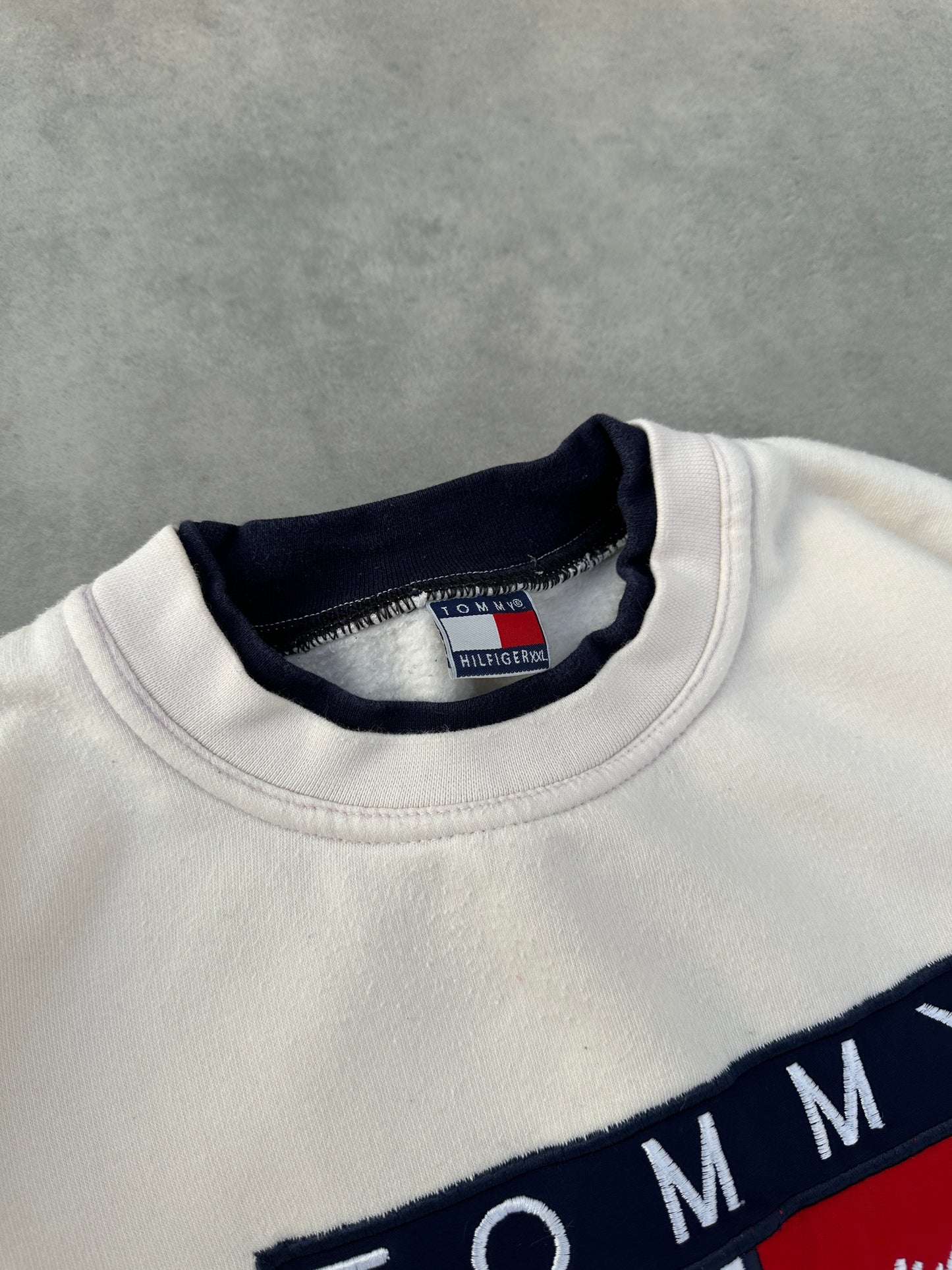 Tommy Hilfiger 90s bootleg muška dukserica (L)