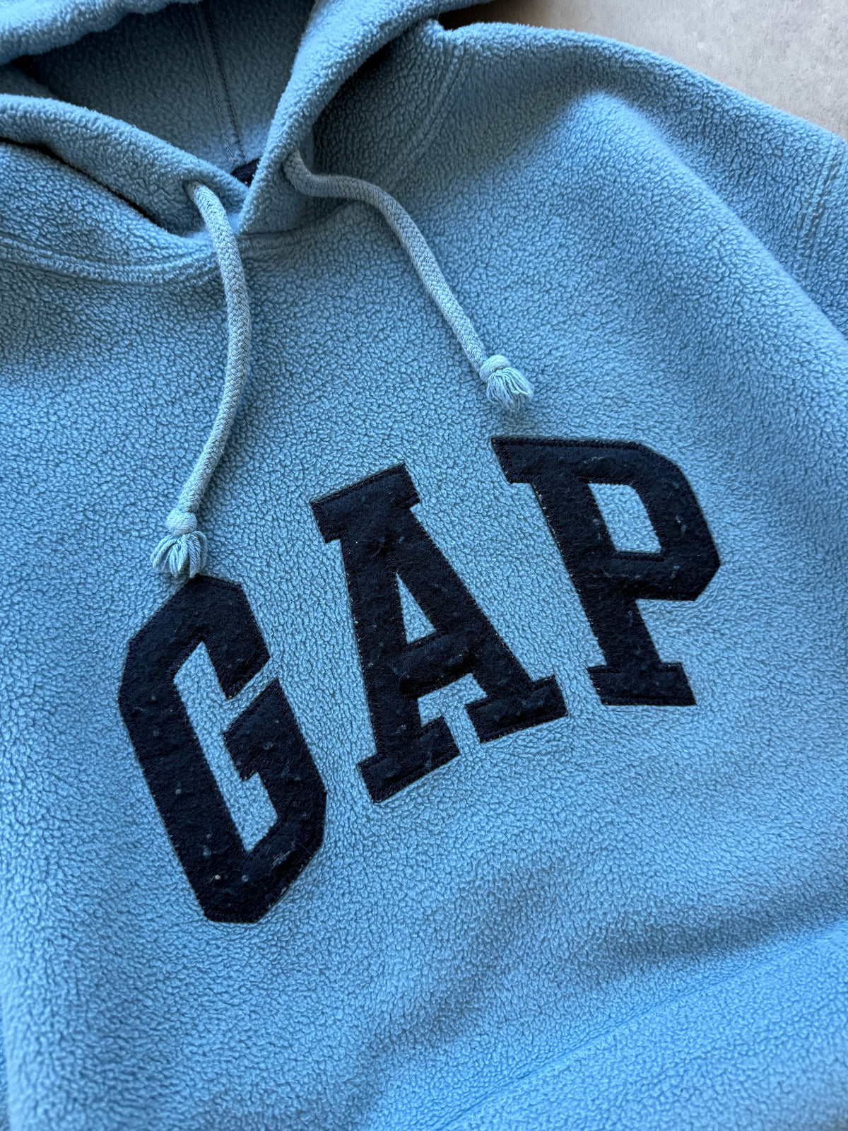 Gap Y2K ženska oversized fleece dukserica (XS)