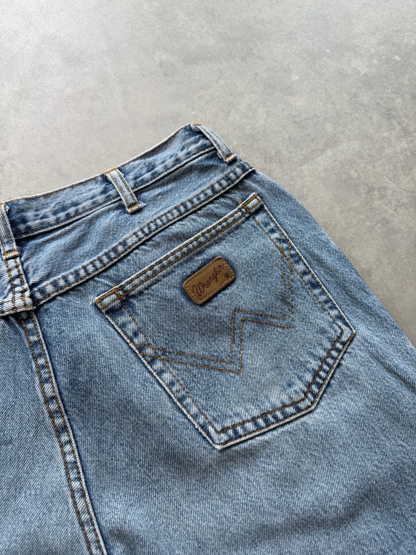 Wrangler muški teksas šorc (34)