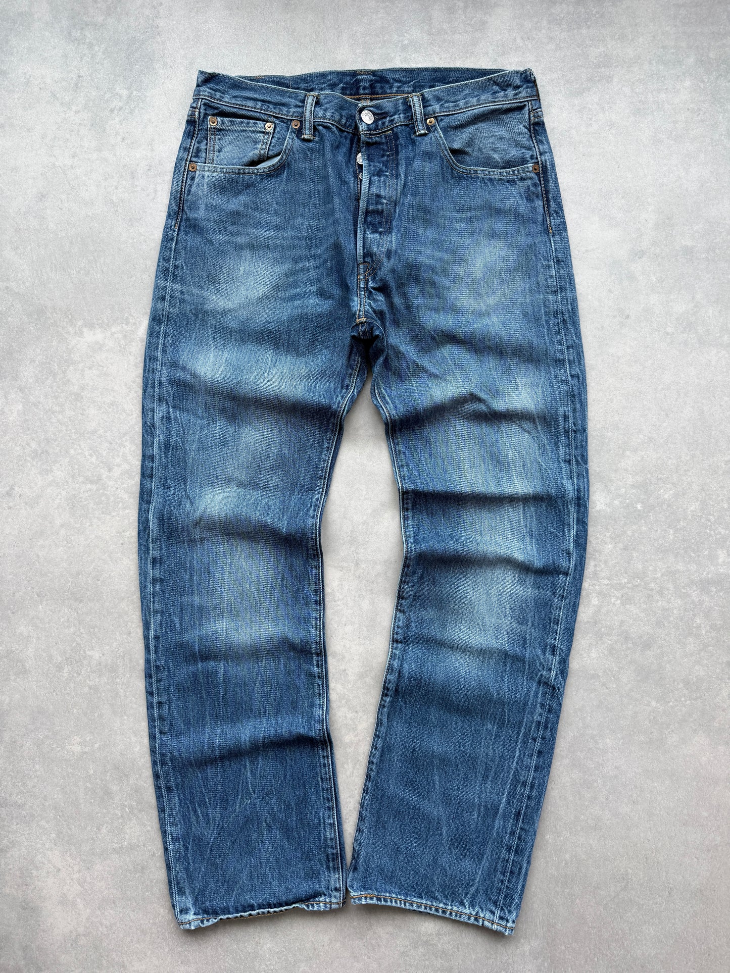 Levis 501 muške farmerke (33x32)